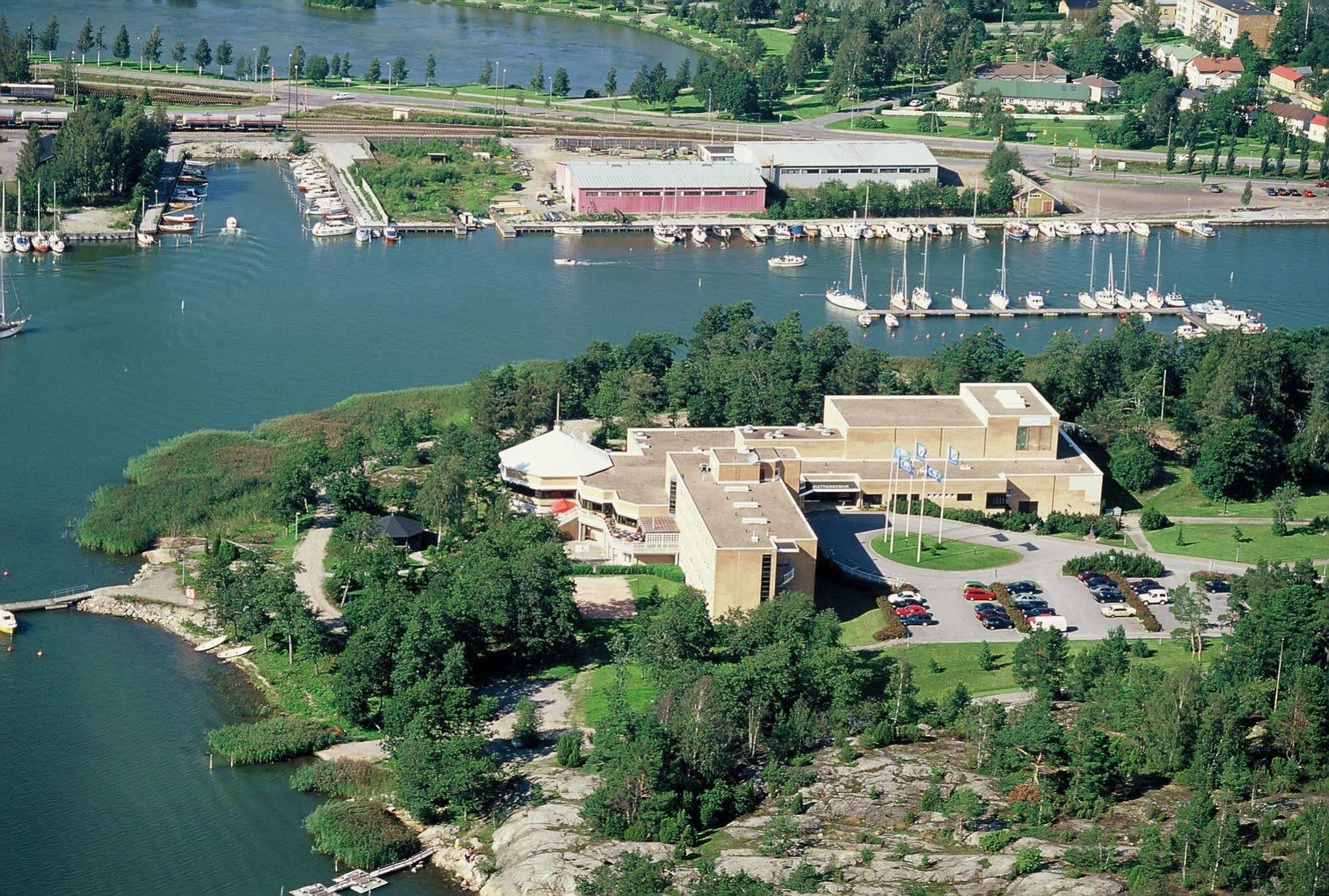 Finlandia Hotel Aquarius Uusikaupunki Bagian luar foto